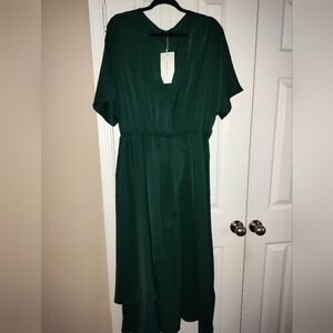 BloomChic Deep Green Midi Dress